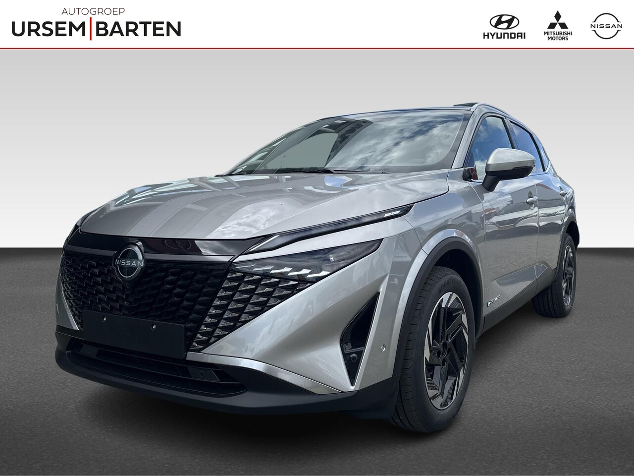 Nissan Qashqai - 1.3 MHEV Xtronic N-Connecta Cold Pack Glass Roof | €8.000,- korting | 1800 KG trekgewicht - AutoWereld.nl