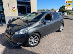 Peugeot 208 - 1.2 VTi Style-NAV-NL AUTO- PDC