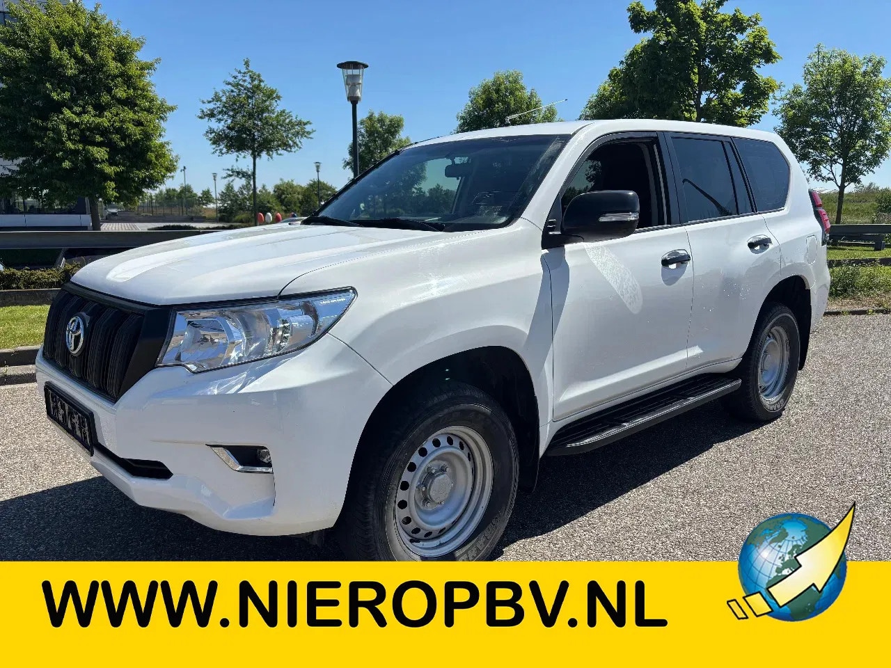 Toyota Land Cruiser - Prado D4D Automaat Airco 5 Persoons - AutoWereld.nl