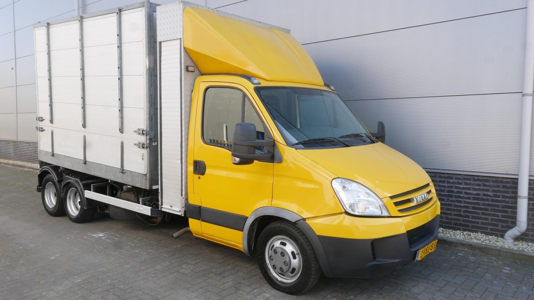 Iveco Daily - 40C18 D 410 3.0 177 PK CLICKSTAR,139052 KM. - AutoWereld.nl