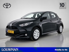 Toyota Yaris - 1.5 Hybrid Active Limited | 1e Eigenaar | BTW'er | Apple Carplay / Android Auto | Camera |