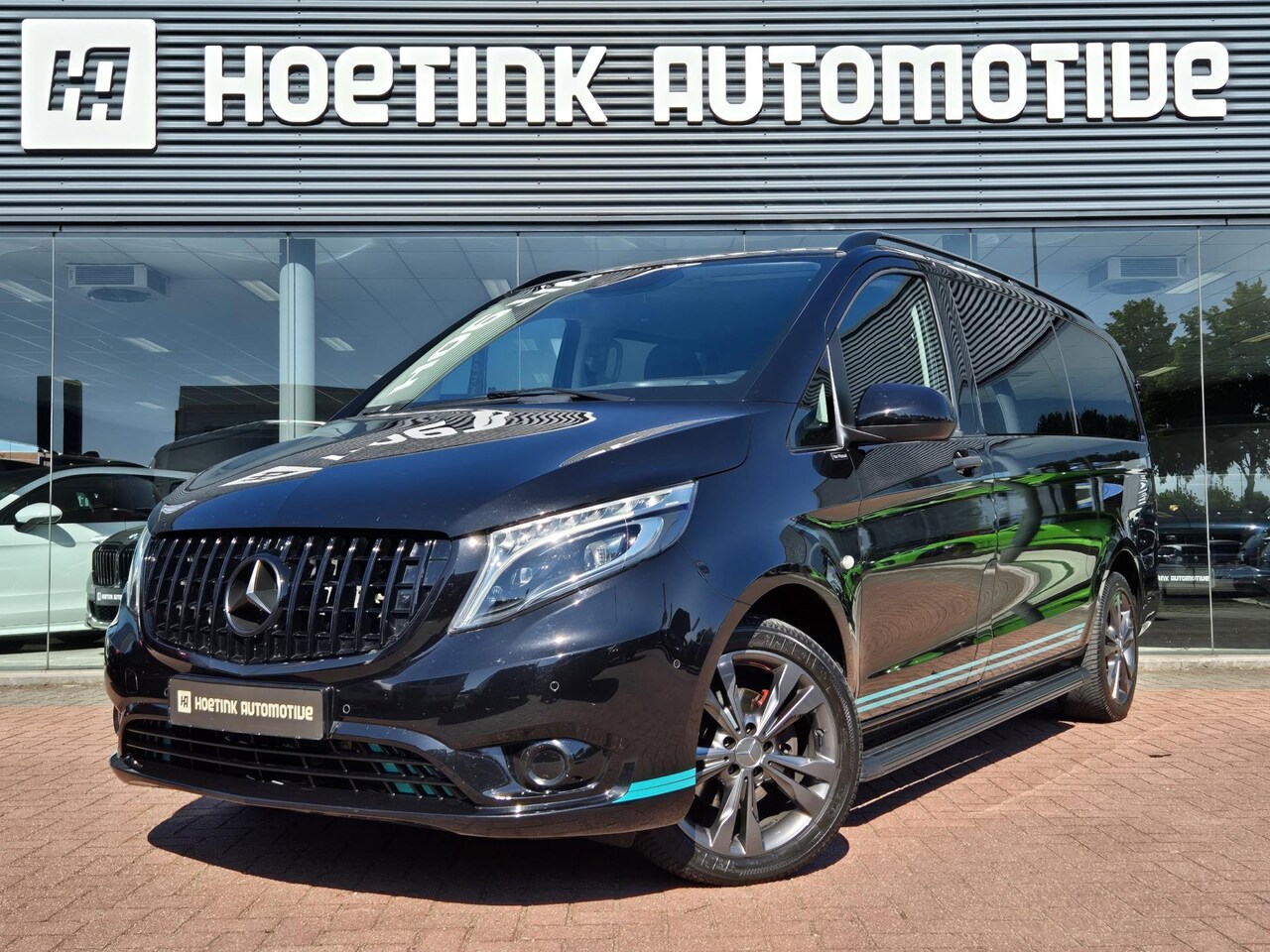Mercedes-Benz Vito - 114 CDI Lang DC 5 zitplaatsen | Camera | Cruise | Led | Dealer onderhouden - AutoWereld.nl