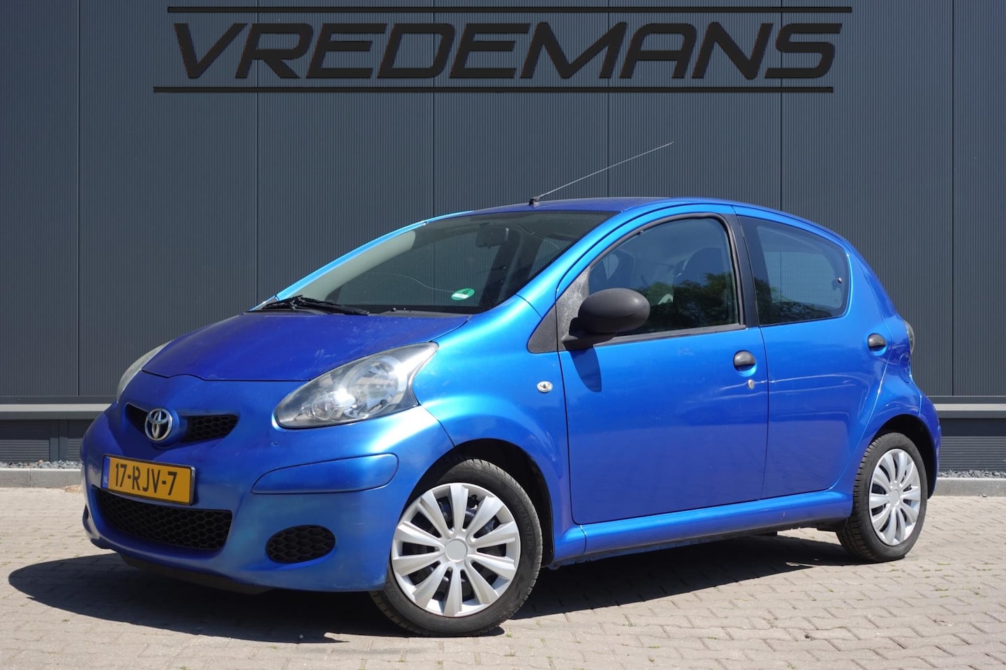 Toyota Aygo - 1.0-12V Now 1.0-12V Now - AutoWereld.nl