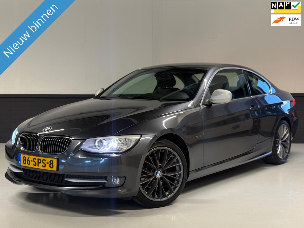 BMW 3-serie Coupé - 320i Corporate Lease Mineralgrey Edition Carplay!!! - AutoWereld.nl