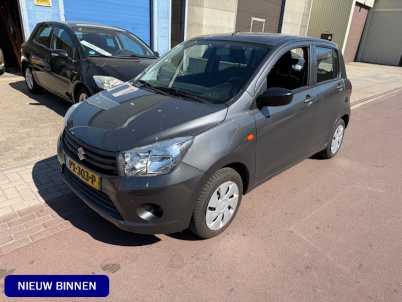 Suzuki Celerio - 1.0 Comfort - Airco - bj. 2017 met APK tot jan-2026. Alle boekjes en de NAP zijn aanwezig. - AutoWereld.nl