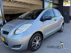 Toyota Yaris - 1.0 VVTi Acces / apk 5-2026