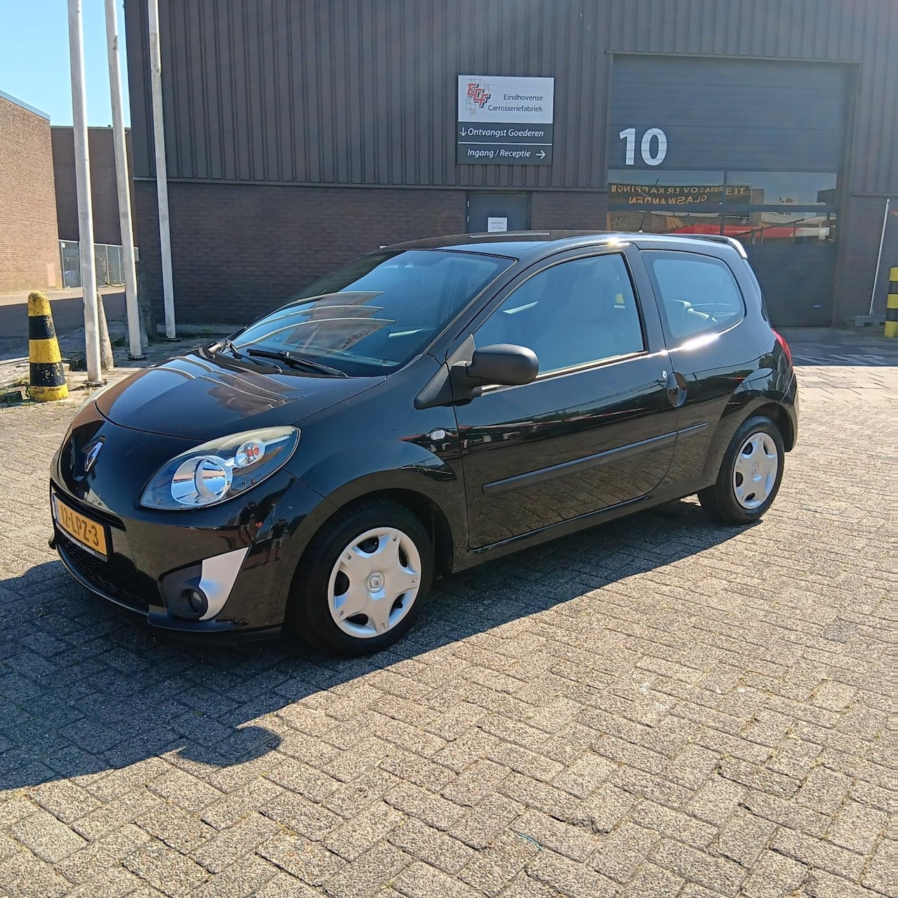 Renault Twingo - 1.2-16V Authentique 1.2-16V Authentique - AutoWereld.nl