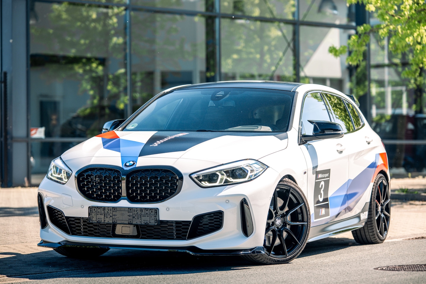 BMW 1-serie - M135i xDrive Special Edition M Motorsport ! - AutoWereld.nl