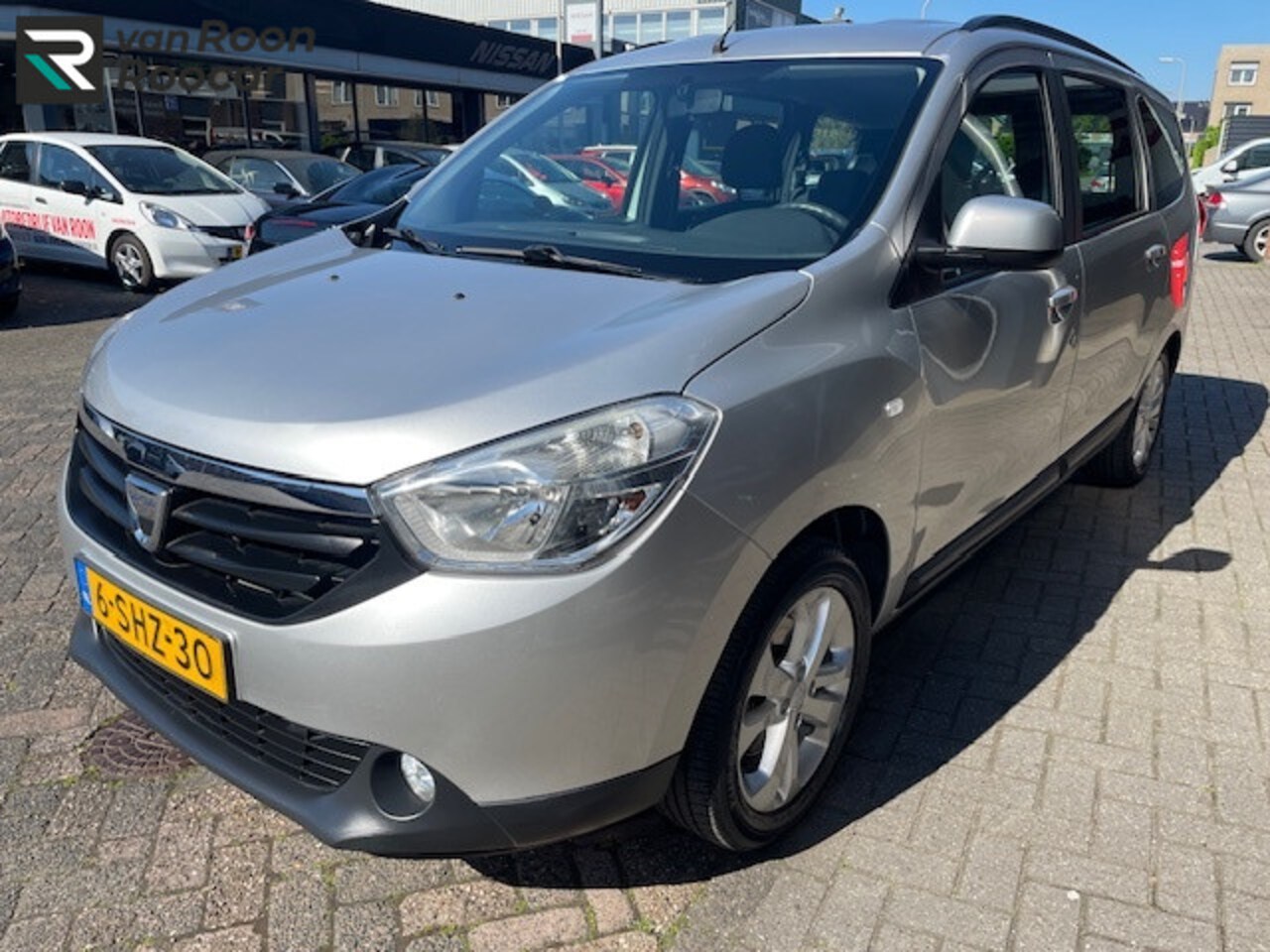 Dacia Lodgy - 1.2 Tce Prestige 5p. 1.2 TCe Prestige 5p. - AutoWereld.nl