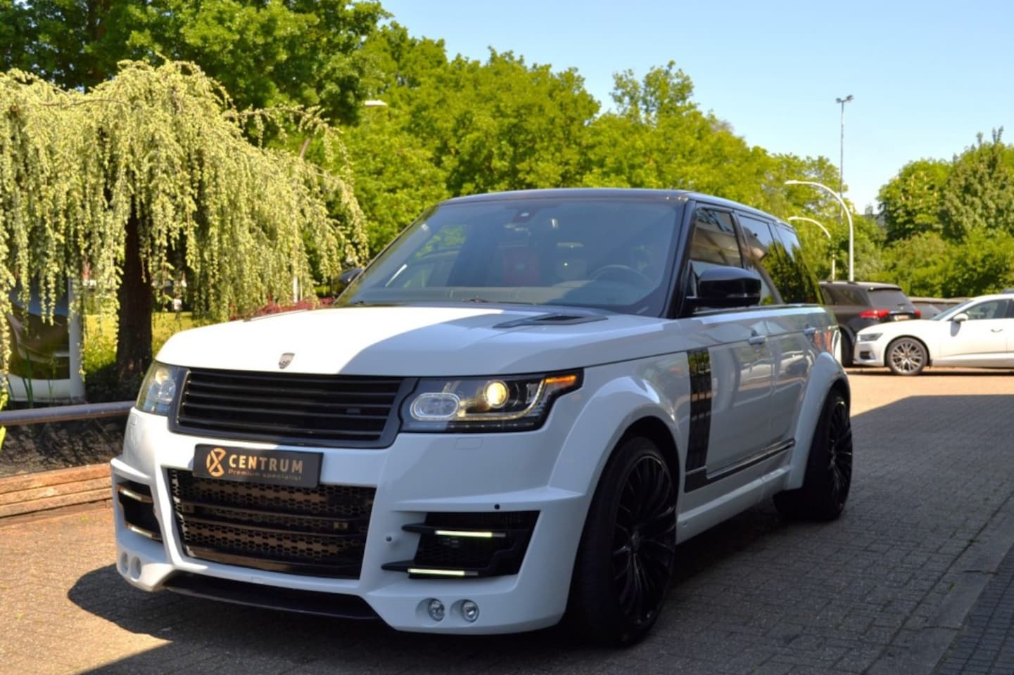 Land Rover Range Rover - Range Rover Lumma CLR RS - AutoWereld.nl