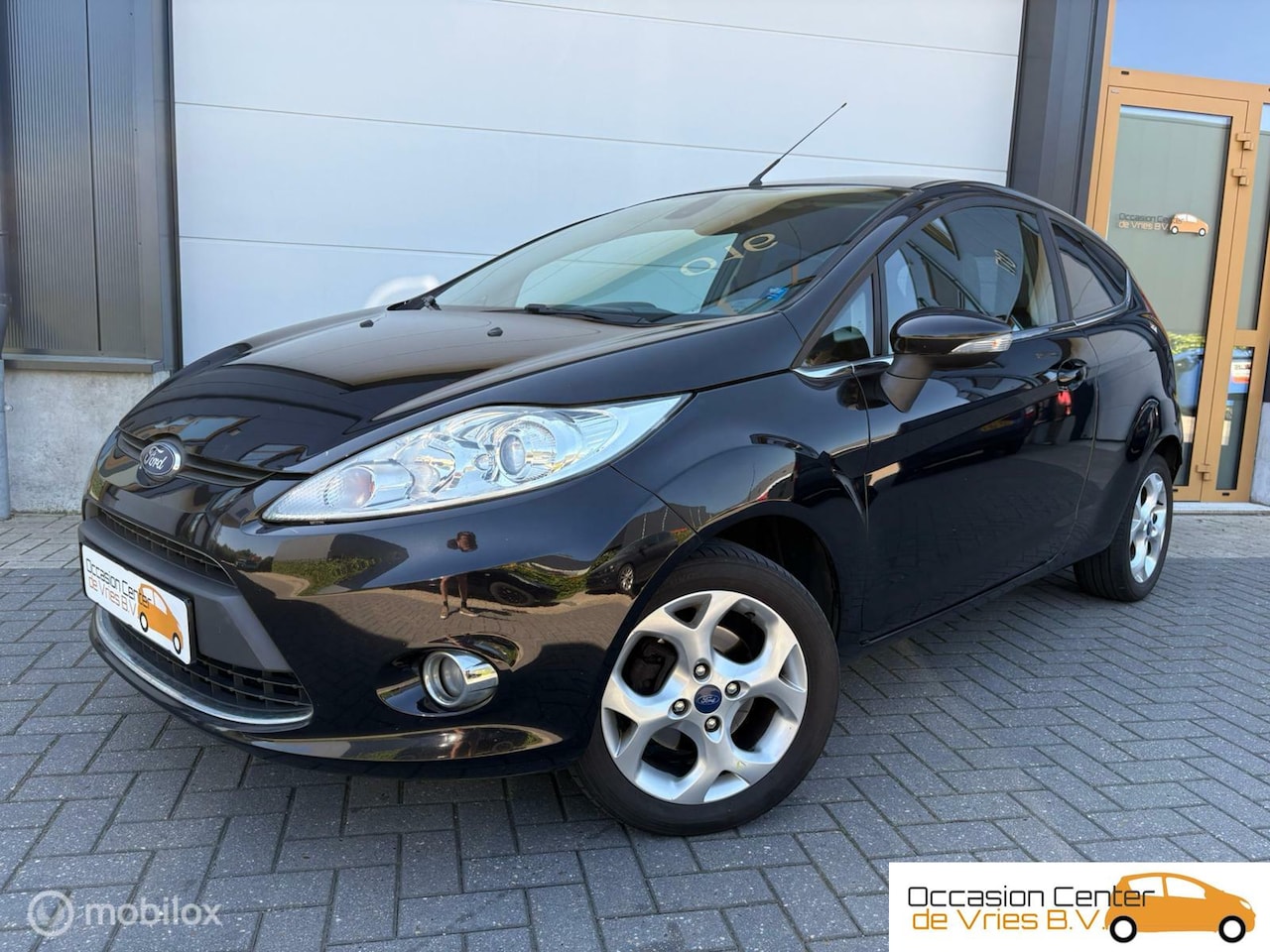 Ford Fiesta - 1.25 Titanium AircoVelgenElektrPakketBluetooth - AutoWereld.nl