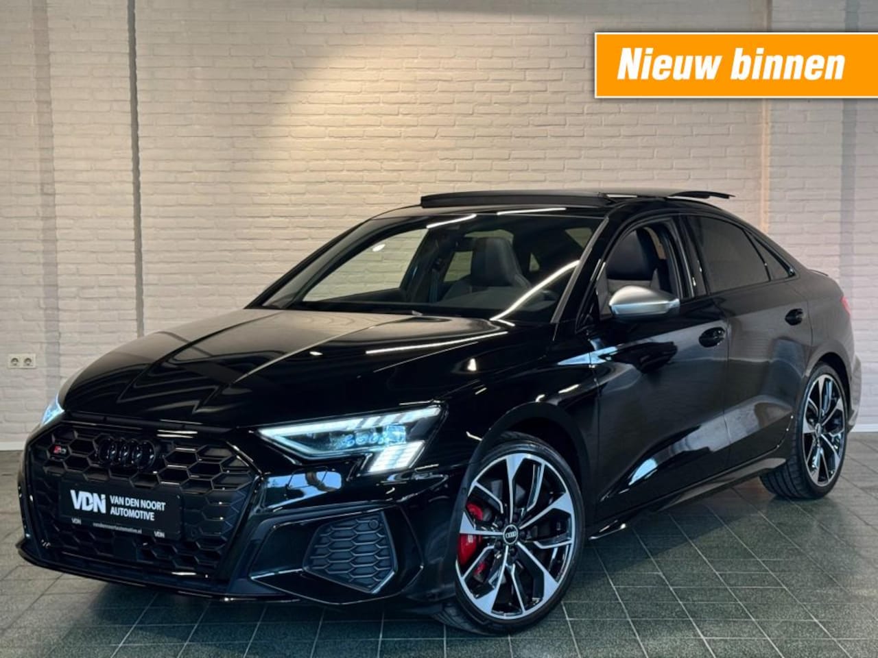 Audi S3 - Limousine 2.0 TFSI Quattro 310pk Pano BenO Virtual Carplay 19'' - AutoWereld.nl