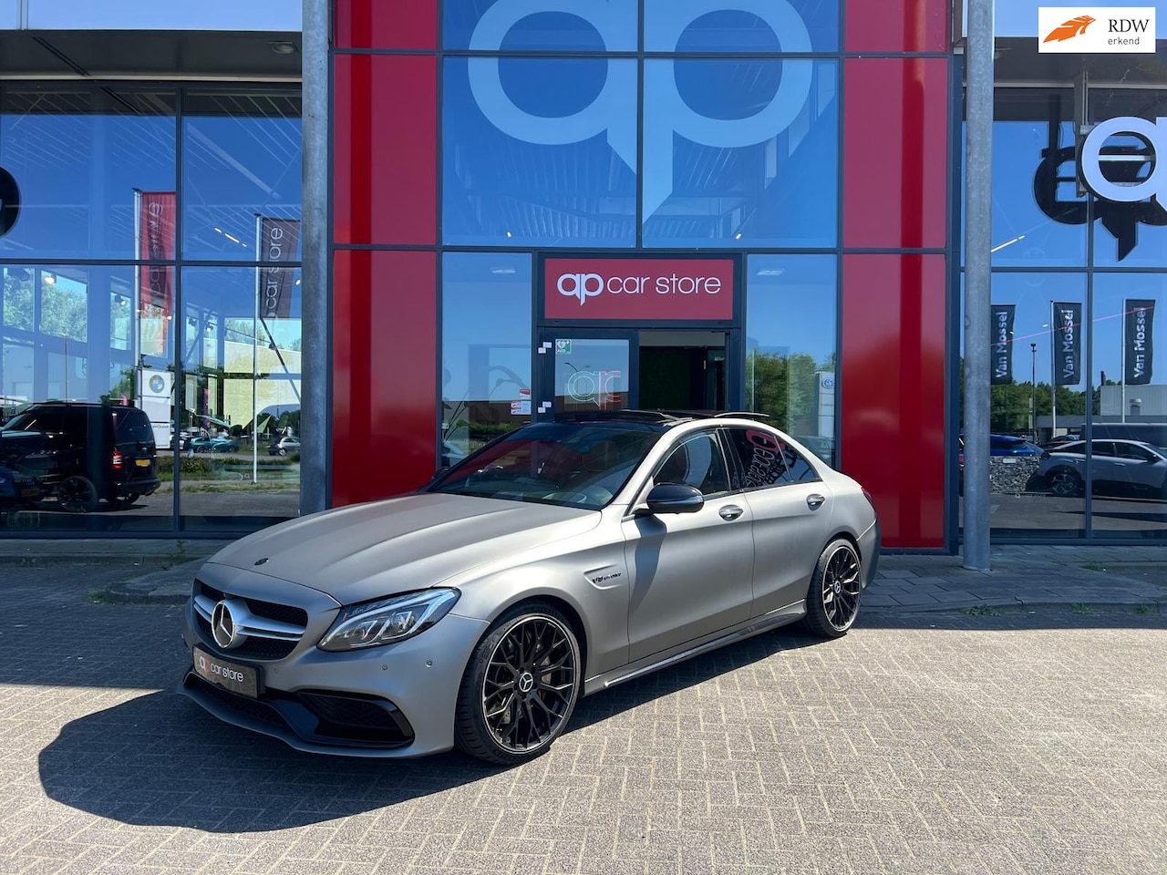 Mercedes-Benz C-klasse - AMG 63 - AutoWereld.nl