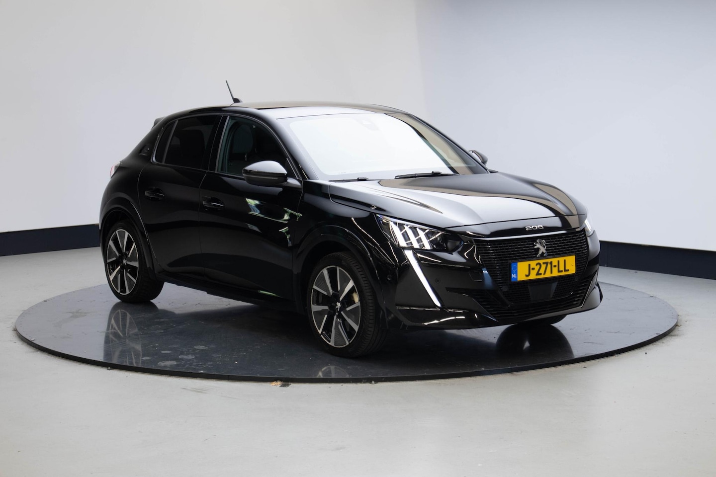 Peugeot e-208 - EV GT 350 50 kWh - AutoWereld.nl