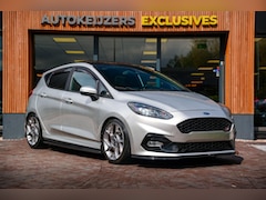 Ford Fiesta - ST Panoramadak Recaro PDC Carplay Maxton Design LED Stoelverw