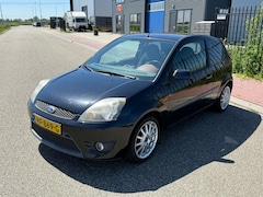 Ford Fiesta - 1.4-16V Ambiente