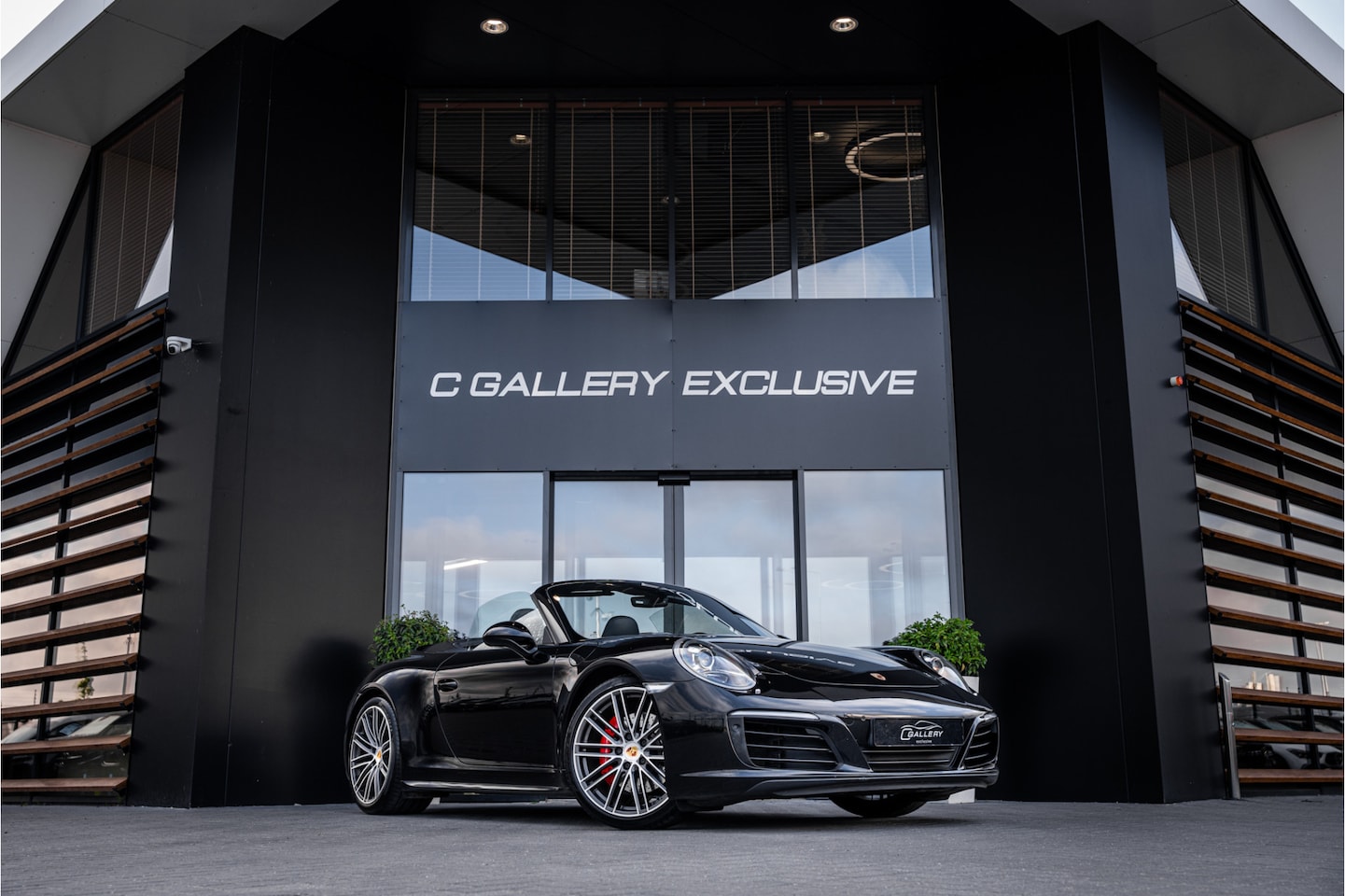 Porsche 911 Cabrio - 991.2 3.0 Carrera 4S | Bose | Stoelkoeling | Leer | Navi - AutoWereld.nl