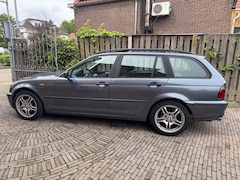 BMW 3-serie Touring - 318i Nieuwstraat