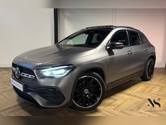 Mercedes-Benz GLA-Klasse - 220 d 4MATIC AMG MEMORY PANO VOL'