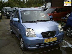Kia Picanto - 1.0 Light st bekr elek pak nap apk