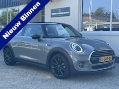 MINI Cooper - 1.5 Chili | XENON | CARPLAY | NAVI | KEYLESS | 1e EIGENAAR | NL AUTO