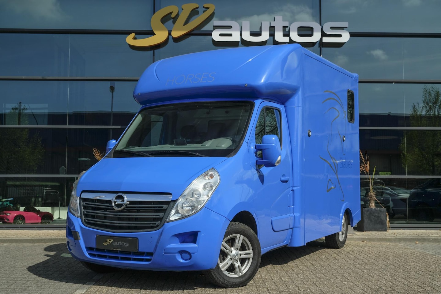 Opel Movano - 2.3 CDTI 145pk *MARGE* Paardenwagen Horsetruck Veewagen Hengstenuitvoering Airco Cruise Ca - AutoWereld.nl