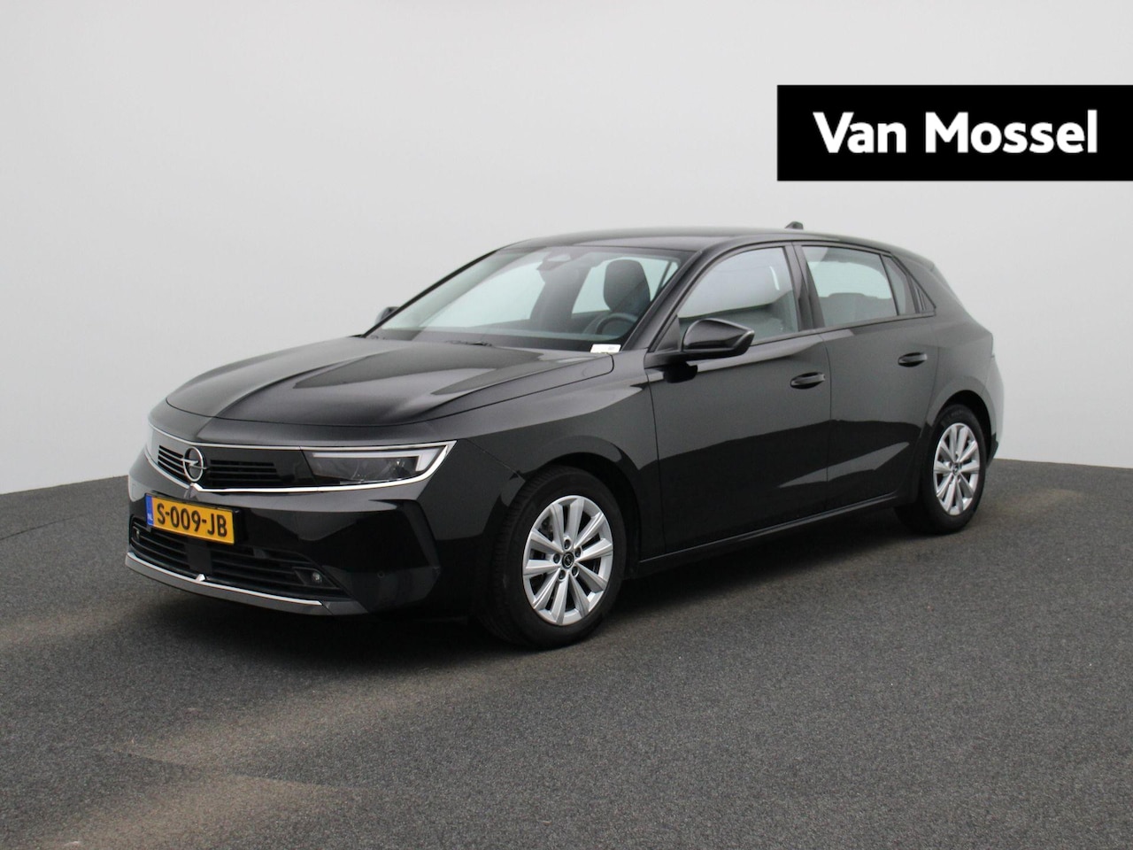 Opel Astra - 1.2 Level 2 | APPLE CARPLAY | CRUISE CONTROL | CLIMATE CONTROL | PARKEERSENSOREN VOOR EN A - AutoWereld.nl