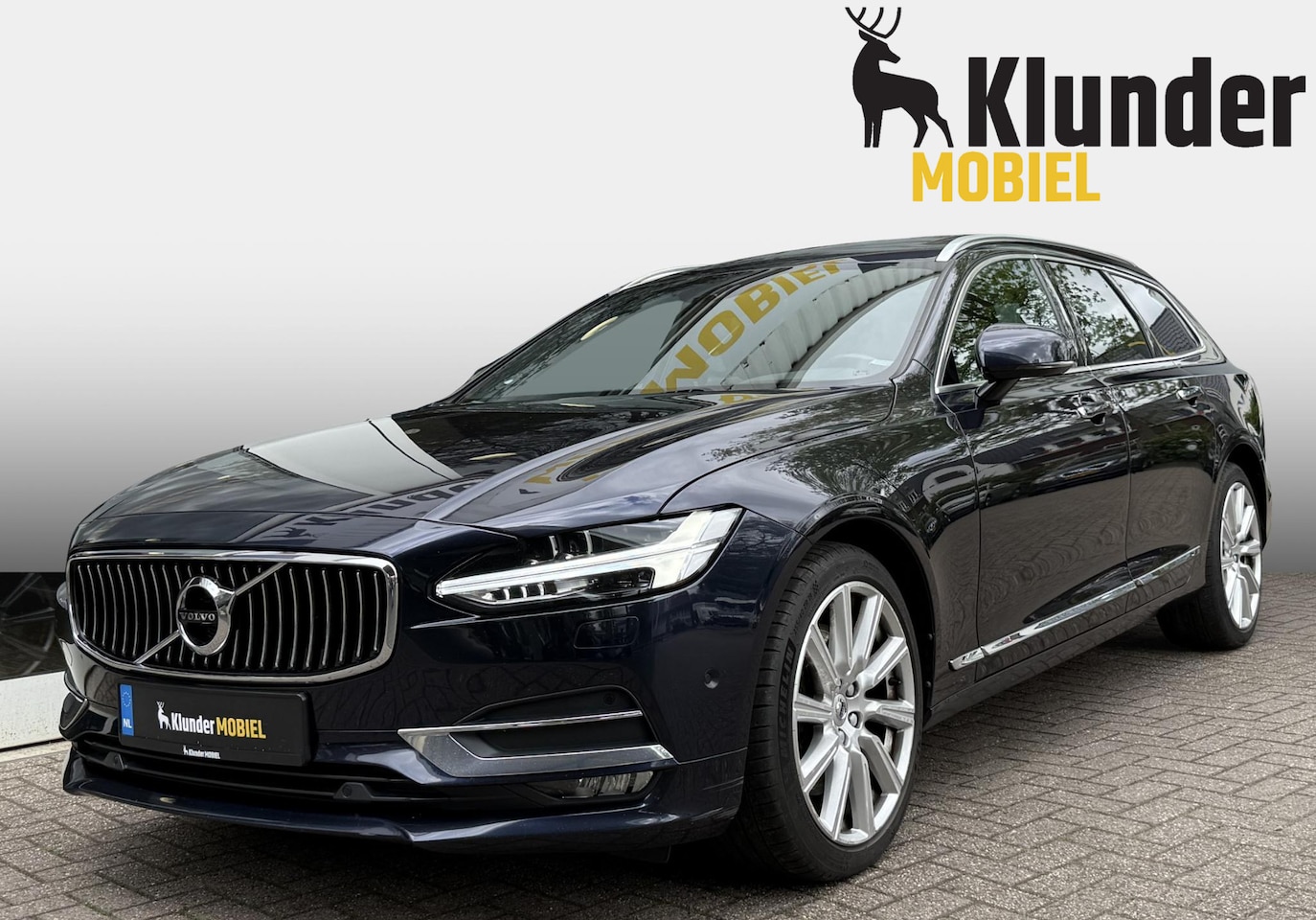 Volvo V90 - 2.0 T6 AWD Inscription |Panorama|Luchtvering|Trekhaak| - AutoWereld.nl