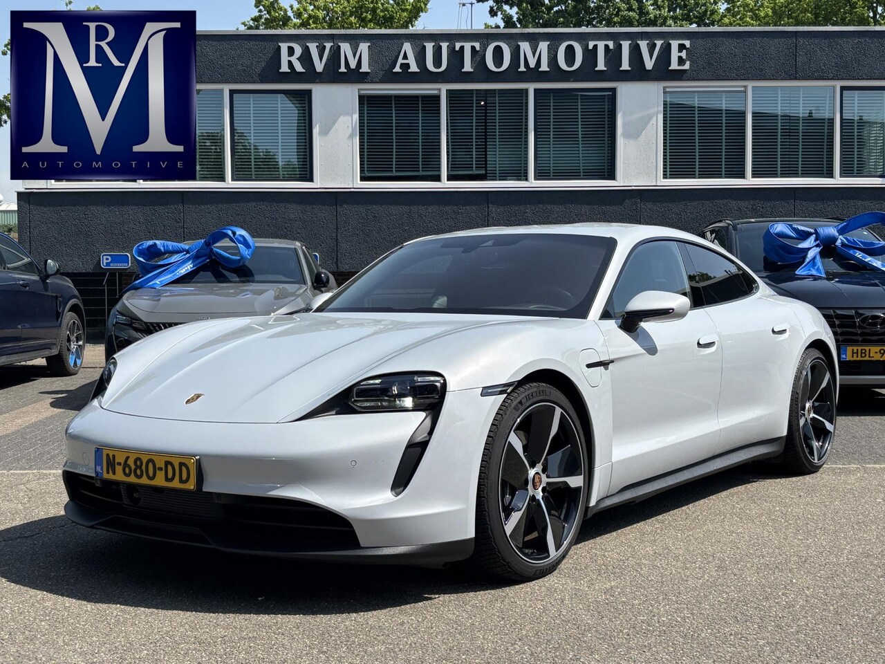 Porsche Taycan - Performance 84 kWh ORIG. NL. NAP KM. | MEMORY SEAT | SPORT CHRONO - AutoWereld.nl