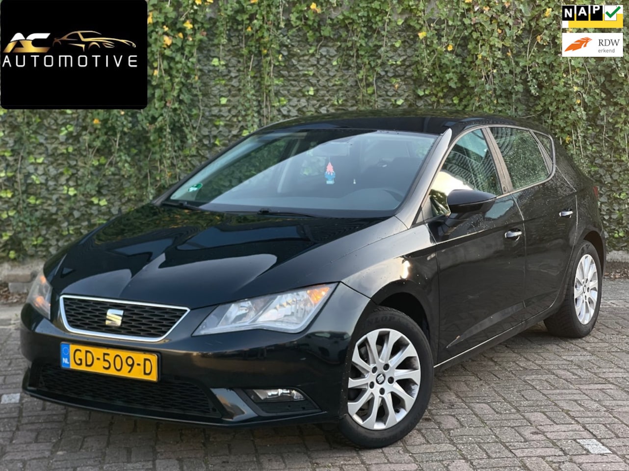 Seat Leon - 1.2 TSI Style Clima/Carplay/Cruise-control - AutoWereld.nl