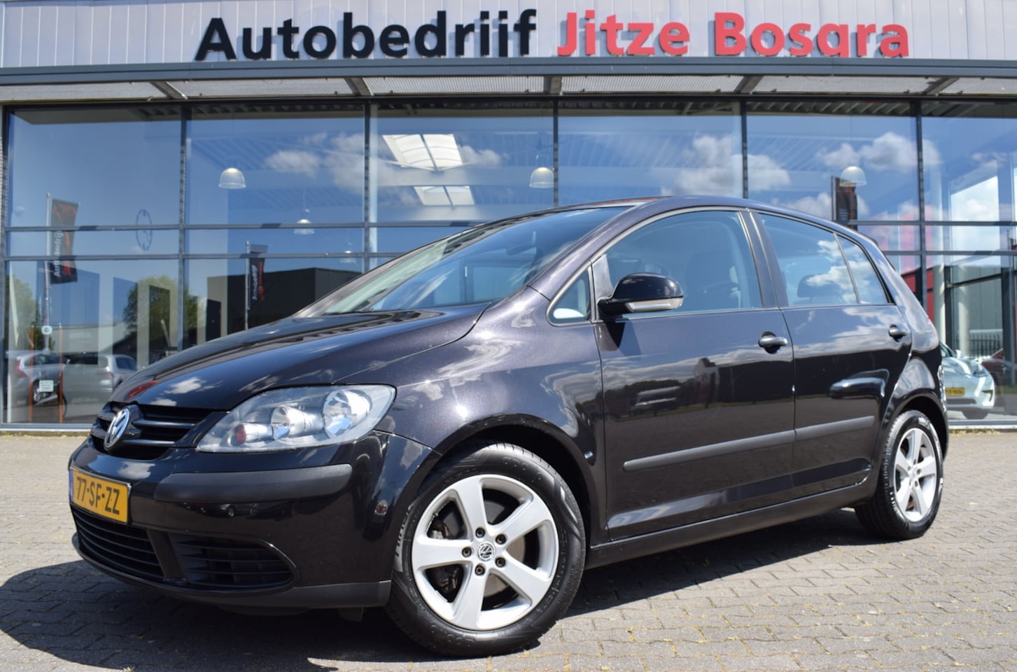 Volkswagen Golf Plus - 1.6 FSi Comfortline Airco | Full Map Navi | Trekhaak | 16 Inch LMV | Isofix - AutoWereld.nl