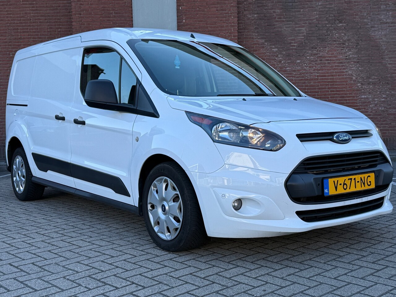 Ford Transit Connect - 1.5 TDCI L2 Trend|AUTOMAAT|EURO6|NAVI|TREKHAAK - AutoWereld.nl