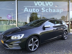 Volvo V60 - 1.6 T3 R-Design | Rijklaar incl garantie | Navigatie Trekhaak Sportstoelen Parkersensoren