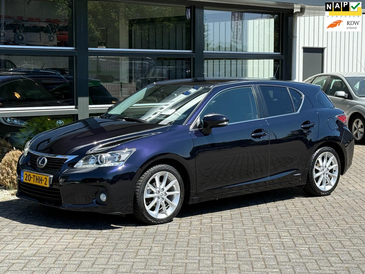 Lexus CT 200h - Business Line Pro NL auto NAP APK !! - AutoWereld.nl