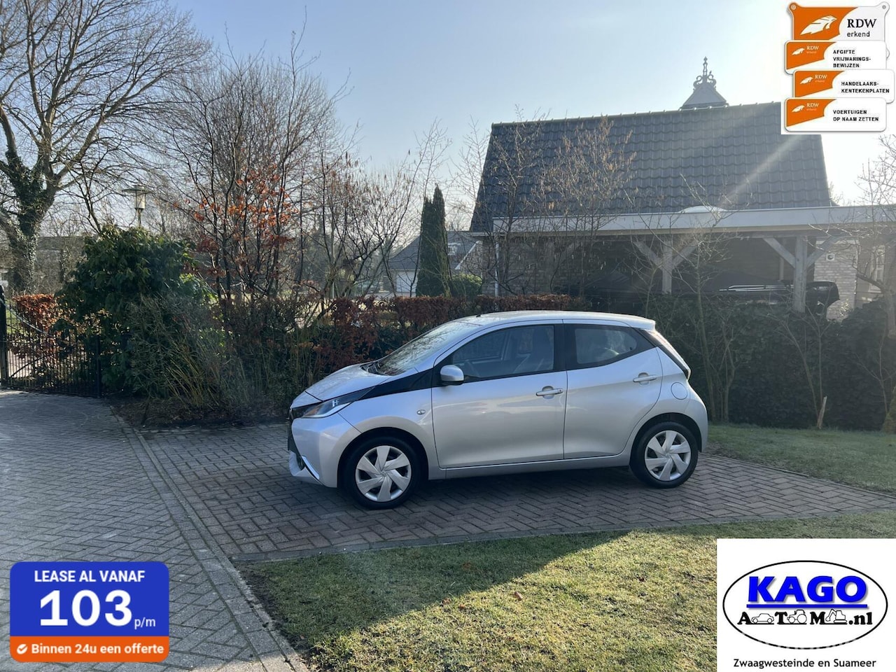 Toyota Aygo - 1.0 VVT-i x-play 1.0 VVT-i x-play - AutoWereld.nl