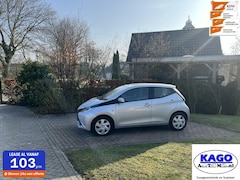 Toyota Aygo - 1.0 VVT-i x-play