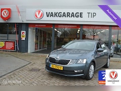 Skoda Octavia - Ambition 1.0 TSI DSG CARPLAY/AC