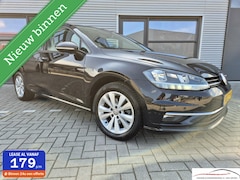 Volkswagen Golf - 1.0 APPLE CARPLAY ADAPTIVE CRUISE CAMERA NAP