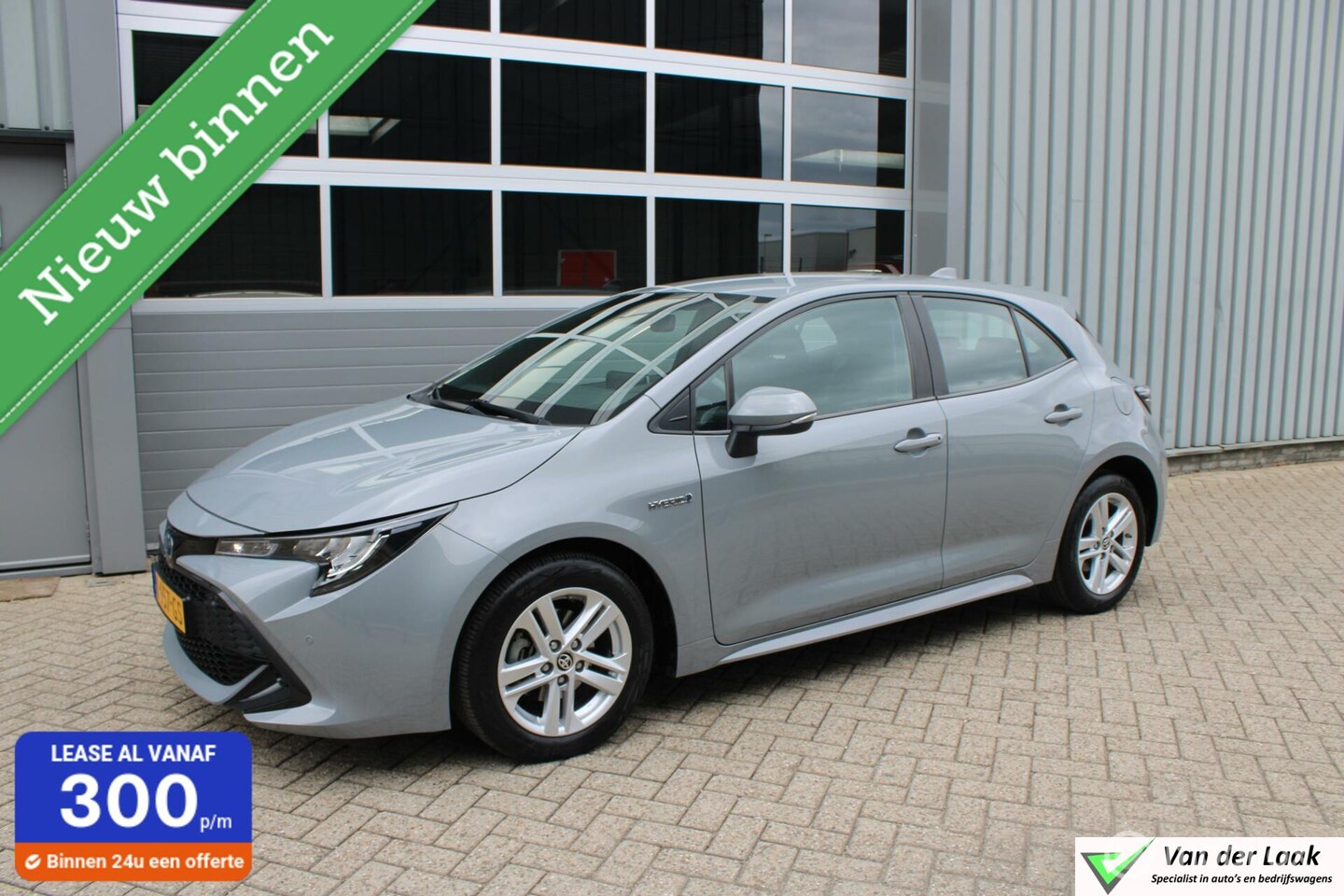 Toyota Corolla - 1.8 Hybrid Business | 1e Eigenaar | Apple Carplay/Android Auto. - AutoWereld.nl