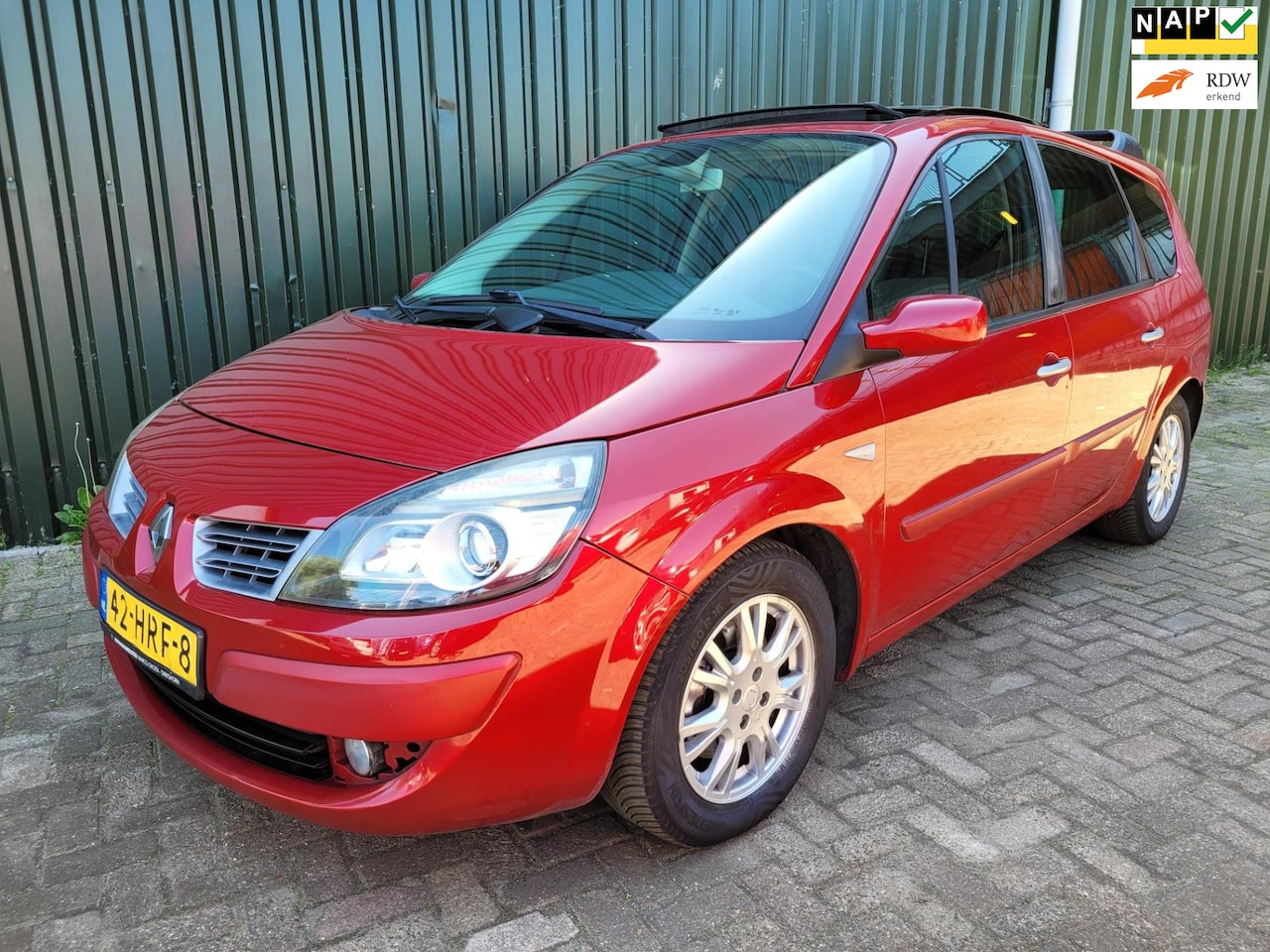 Renault Grand Scénic - 1.5 dCi Business 7 persoons panodak - AutoWereld.nl