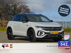 Volkswagen T-Roc - 1.5 TSI R-Line Edition Black Style panoramadak/trekhaak