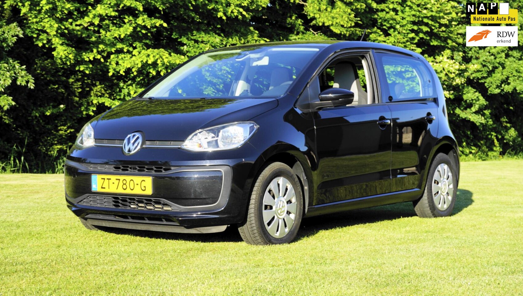 Volkswagen Up! - 1.0 BMT move up! 5 drs Airco blue tooth - AutoWereld.nl