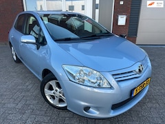 Toyota Auris - 1.3 Aspiration / 5DRS / Clima / LM / Cruise