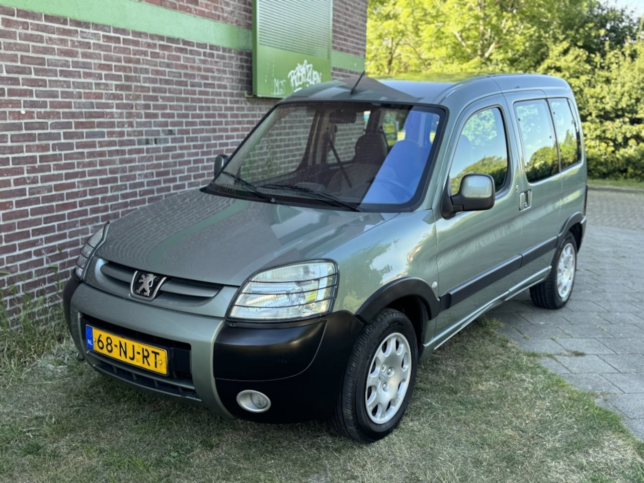 Peugeot Partner MPV - 1.6-16V VTC 1.6-16V VTC - AutoWereld.nl