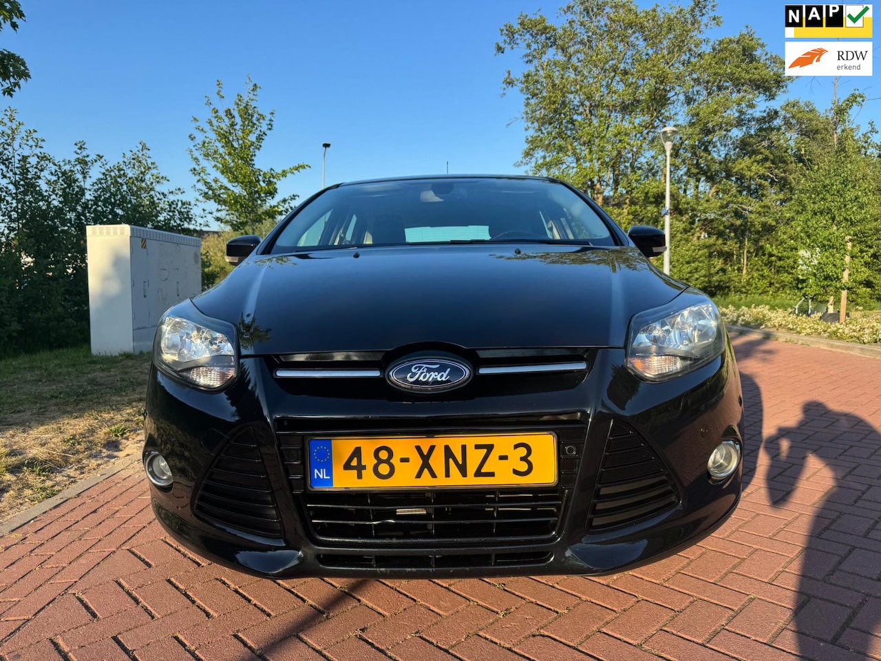 Ford Focus - 1.0 EcoBoost Lease Titanium 1.0 EcoBoost Lease Titanium - AutoWereld.nl