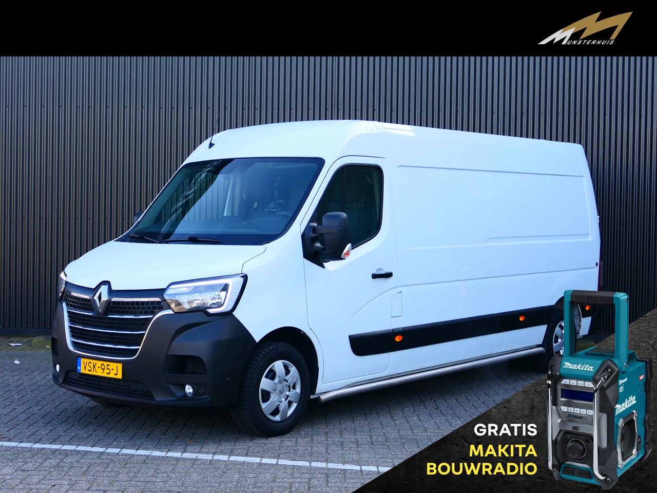 Renault Master - T35 2.3 dCi 150 L3H2 Energy Work Edition - Sidebars, cruise, camera, allseasons - AutoWereld.nl