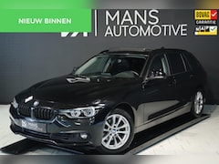 BMW 3-serie Touring - 318i Sportline / PANODAK / LED / PDC V+A / NAVI