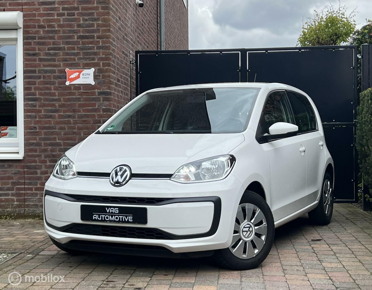 Volkswagen Up! - 1.0 BMT move up! 1.0 BMT move up! - AutoWereld.nl