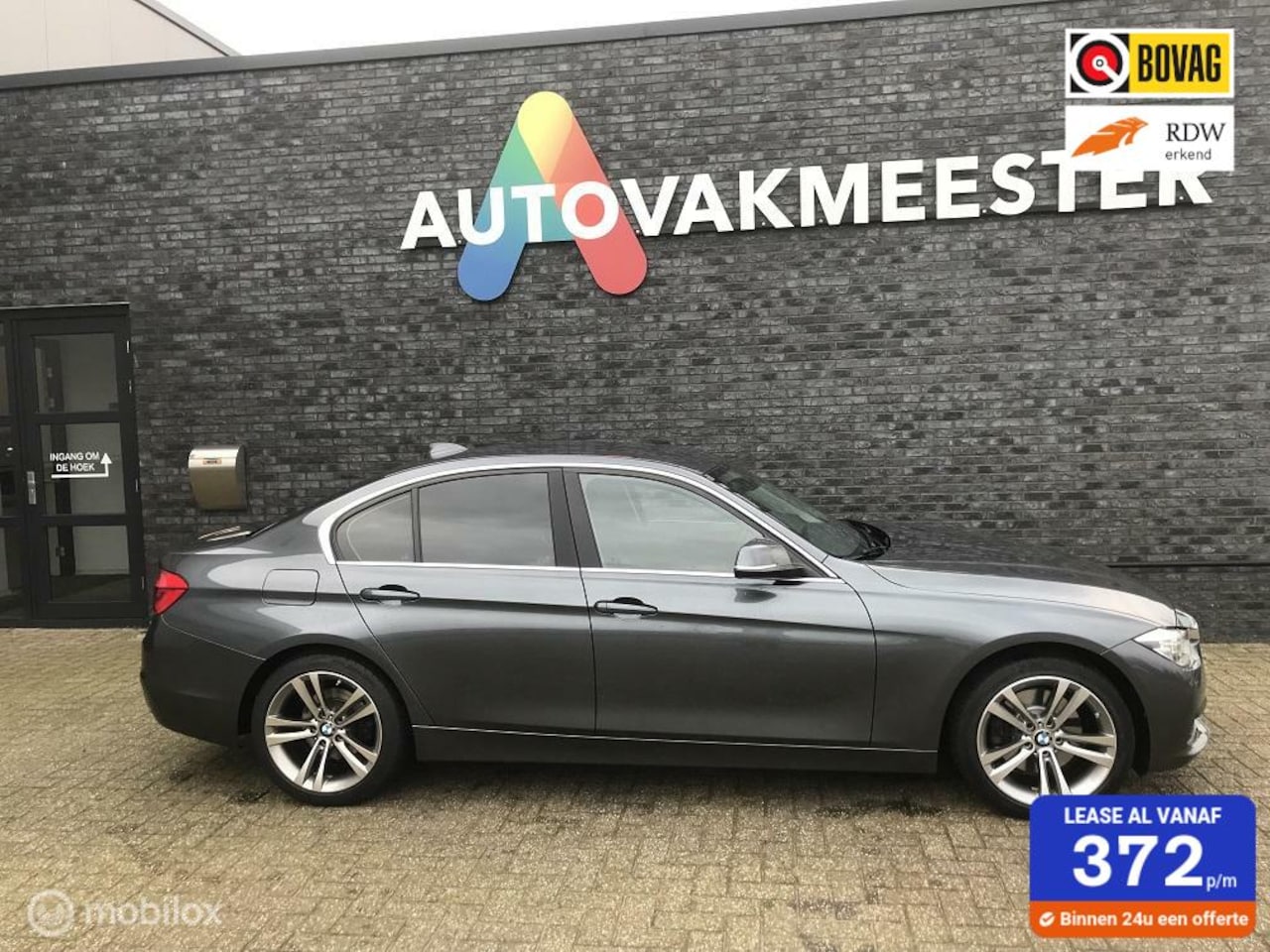BMW 3-serie - 330i 330i - AutoWereld.nl