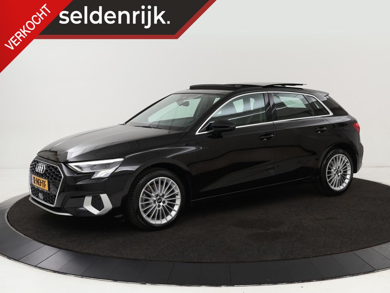 Audi A3 Sportback - 35 TFSI Business edition | Panorama Dak | Apple Carplay | Cruise Control |  Navi | LMV | D - AutoWereld.nl